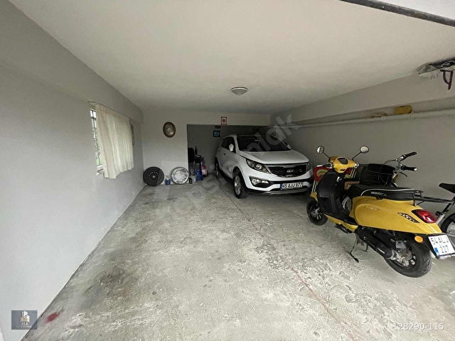 Erenler Merkezde Satılık 170 m2 3+1 | Garajlı & 30 m² Kilerli - Görsel 21