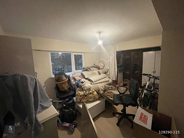 Erenler Merkezde Satılık 170 m2 3+1 | Garajlı & 30 m² Kilerli - Görsel 22