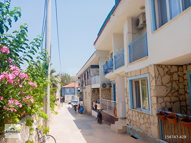 ÇEŞME REİSDEREDE SATILIK DUBLEKS TERASLI FERAH 2+1 YAZLIK DAİRE - Görsel 14