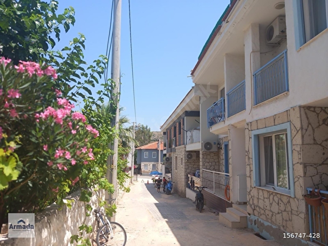 ÇEŞME REİSDEREDE SATILIK DUBLEKS TERASLI FERAH 2+1 YAZLIK DAİRE - Görsel 21
