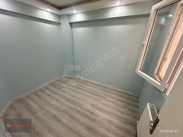 ÇÖZÜM EMLAKTAN MURADİYE İSTASYON BÖLGESİNDE 3+1 SATILIK DAİRE - Görsel 16