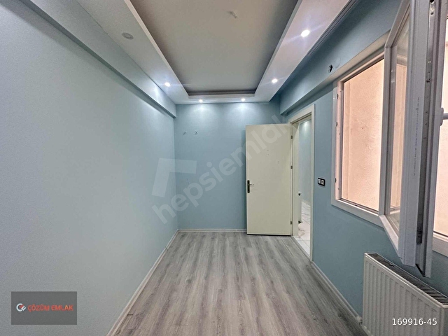 ÇÖZÜM EMLAKTAN MURADİYE İSTASYON BÖLGESİNDE 3+1 SATILIK DAİRE - Görsel 15