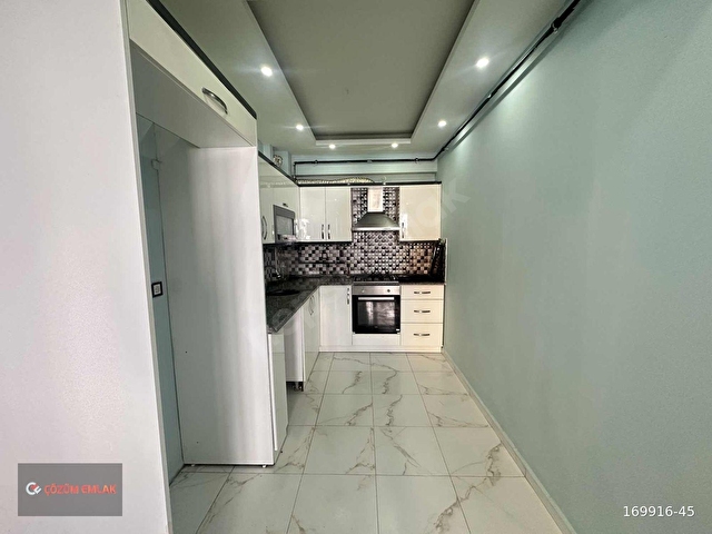 ÇÖZÜM EMLAKTAN MURADİYE İSTASYON BÖLGESİNDE 3+1 SATILIK DAİRE - Görsel 5