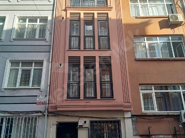 Kocamustafapaşa da YENİ BİNADAN 1+1 kiralık daire - Görsel 15