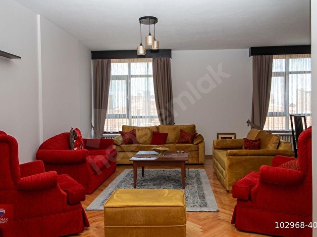 Abay Kunanbay Caddesi Eşyalı Kiralık 3+1 Daire/Remax Enbatı - Görsel 7