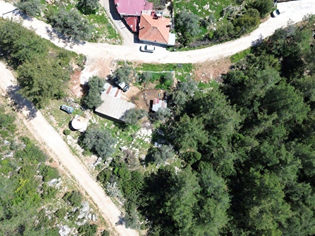 Milas Korucuk’ta Doğayla İç İçe, İçerisinde Yapı Bulunan Arazi - Görsel 6