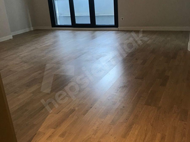 TİAMODAN YENİ BİNADA 1+1 KOMBİLİ ASANSÖRLÜ KAPALI OTOPARKLI - Görsel 3