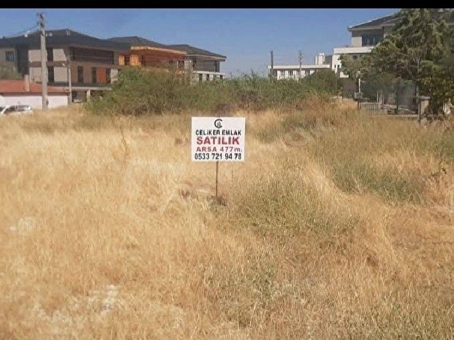 Çeliker emlak tan 501 m2 villa arsası