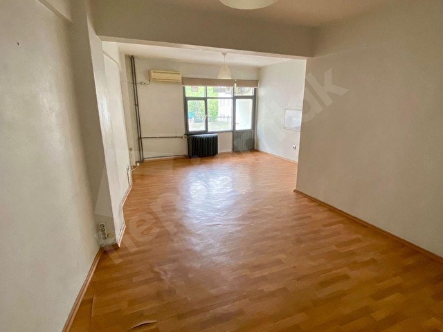 KADIKÖY HALİTAĞA CADDESİNDE KİRALIK OFİS - Görsel 2