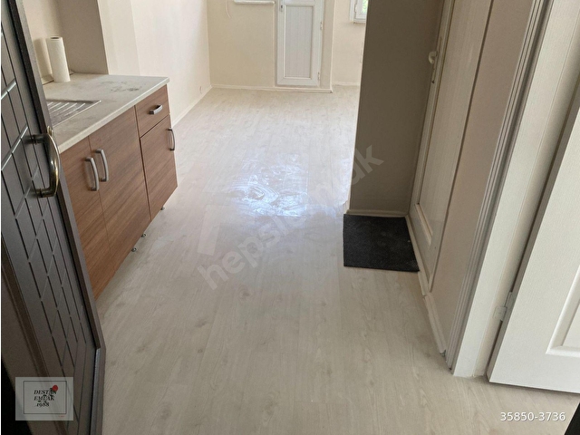 DESTAN-094-K.M.PAŞA MEYDANINA CEPHELİ-1-ODA-GENİŞ-SALON-ORTA-1-KAT-55m2-OFİS-KATI-İŞYERİNE-BAKIMLI-A - Görsel 12