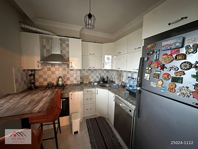 AKÇAKOCA CUMHURİYET TE SIFIRA YAKI EŞYALI 3+1KİRALIK DAİRE - Görsel 4