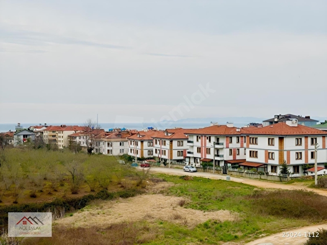 AKÇAKOCA CUMHURİYET TE SIFIRA YAKI EŞYALI 3+1KİRALIK DAİRE - Görsel 12