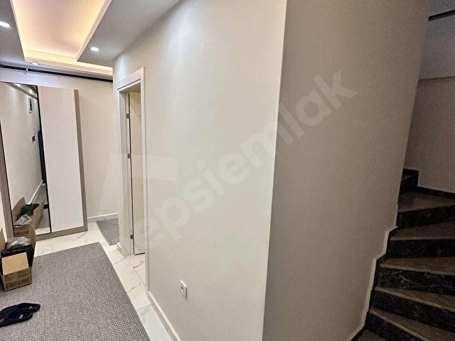 KOYUNDERE ÇARŞIDA YÜKSEK KİRA GETİRİLİ LÜX 4+1 - Görsel 17