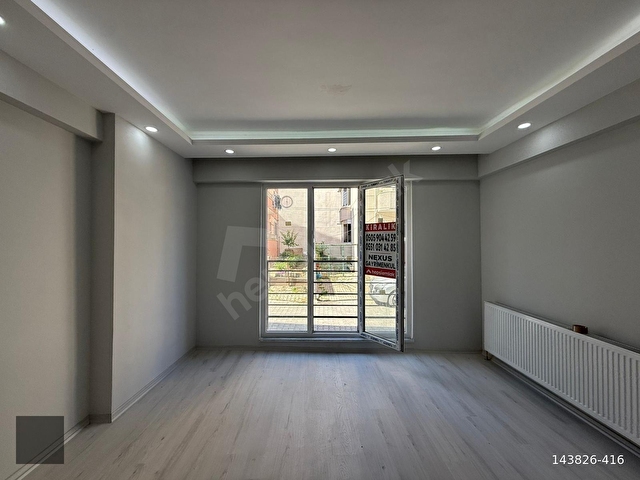NEXUSTAN ÇINARLI MAHDE BAHÇE KULLANIM ALANLI 2+1 KİRALIK DAİRE - Görsel 4