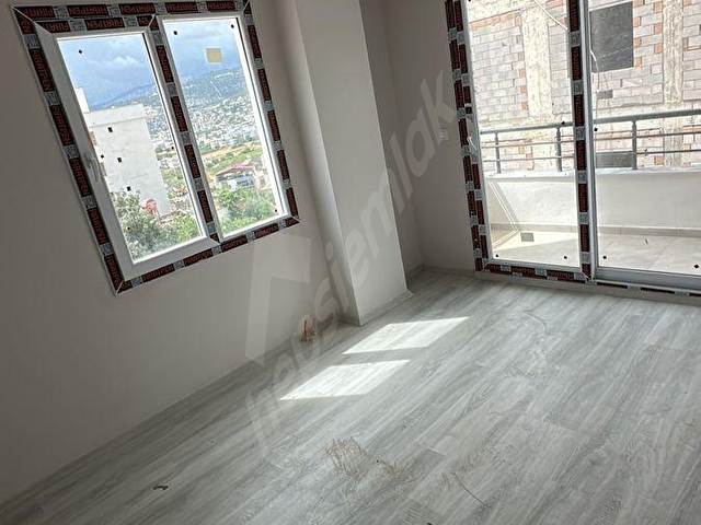 Silifke sarıcalar mahallesinde satılık daire - Görsel 3