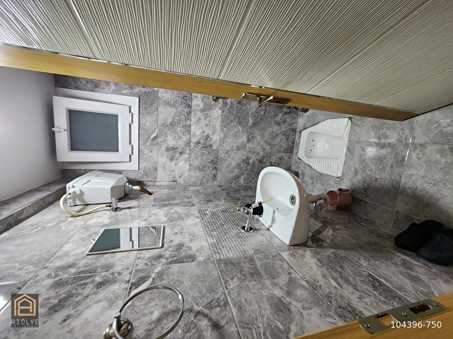 Buca Atatürk mahallesi merkezi konum eşyasız kiralık 2+1 daire - Görsel 12
