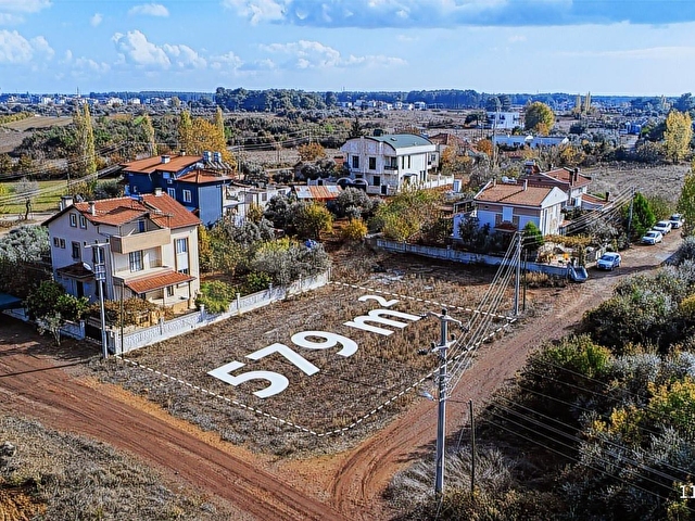 DÜZLERÇAMINDA 579 M2 KÖŞE PARSEL VİLLA ARSASI - Görsel 29
