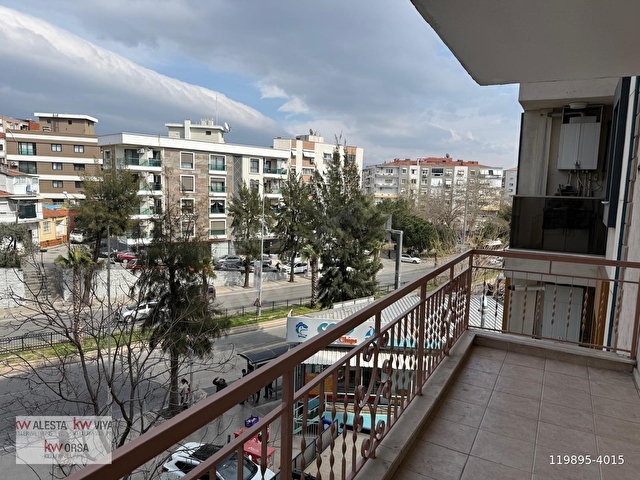 EMSALSİZ LOKASYON METRO YAKINI 4+1 190 M2 SATILIK DAİRE - Görsel 20