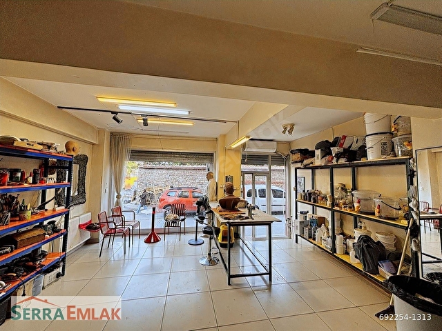Fatih Ayvansaray Mah. satılık Bahçeli DÜKKAN 150M2