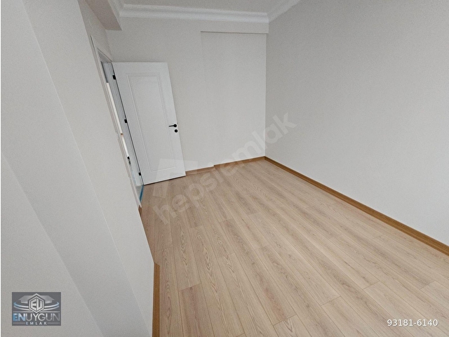 En Uygun Emlaktan Emaar Avmye Komşu Sıfır Bina Ara Kat 2+1 - Görsel 19