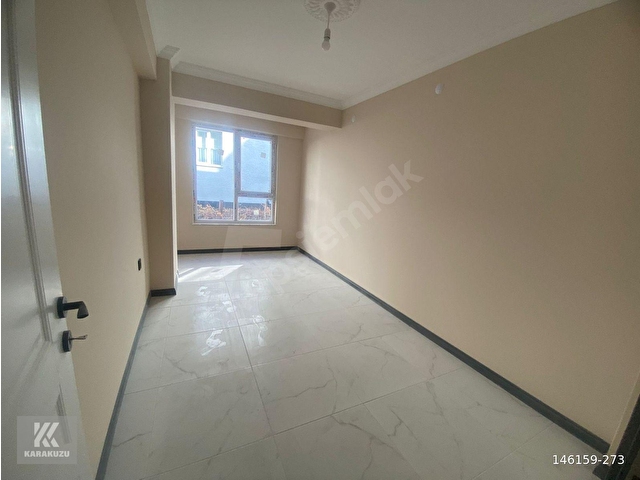 HALK CD ÜZERİ İSKANLI ARAKAT ASANSÖR BALKONLU 2+0 DAİRE BK-7 - Görsel 5