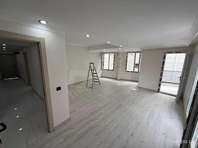KÜÇÜKÇEKMECE CUMHURİYET MH SATILIK ÇOK GENİŞ SIFIR 3+1 DAİRE - Görsel 12