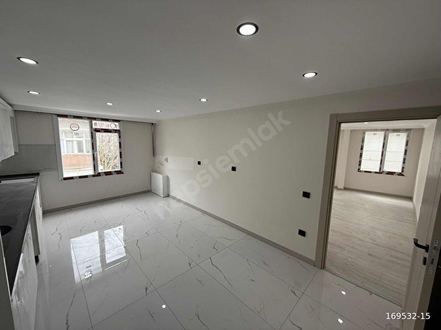 KÜÇÜKÇEKMECE CUMHURİYET MH SATILIK ÇOK GENİŞ SIFIR 3+1 DAİRE - Görsel 7