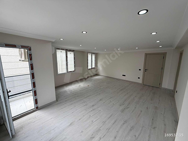 KÜÇÜKÇEKMECE CUMHURİYET MH SATILIK ÇOK GENİŞ SIFIR 3+1 DAİRE - Görsel 6