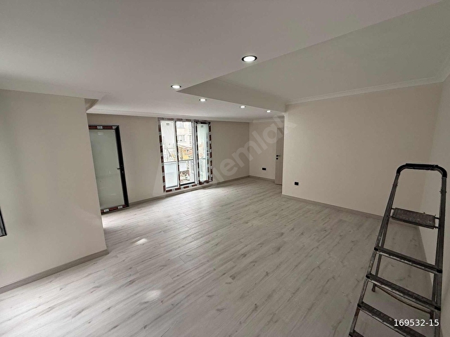 KÜÇÜKÇEKMECE CUMHURİYET MH SATILIK ÇOK GENİŞ SIFIR 3+1 DAİRE - Görsel 15