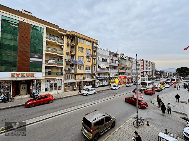 Gaziemir Atıfbey Mah. Önder Cad. Harika Konum Satılık 3+1 daire - Görsel 13