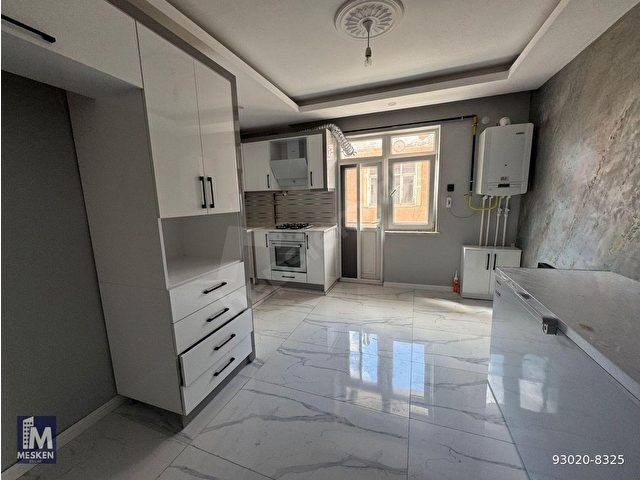 NEFİSE SULTAN MAH. KARAMAN LİSESİ YAKINI FUL YAPILI 3+1 SATILIK DAİRE - Görsel 7