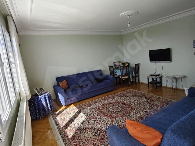 Çiğli Evka 6 Mahallesinde Avantajlı Kapalı Mutfak 2+1 Satılık Daire - Görsel 3