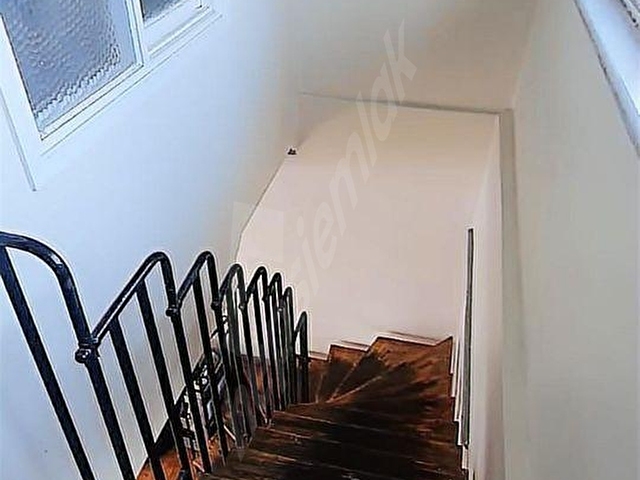 İSTANBUL BAĞCILAR OTO CENTERDA SATILIK DÜKKAN - Görsel 8