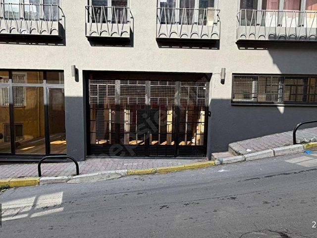Nişantaşı Valikonağı Cad. 100m Mesafede 160m² Kiralık Köşe Dükkan - Görsel 18
