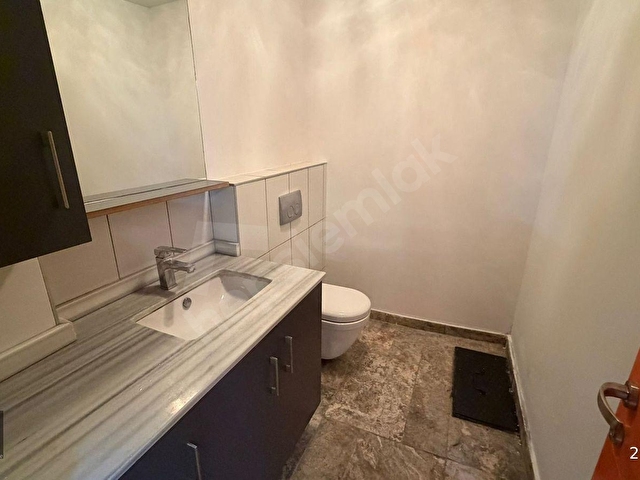 Nişantaşı Valikonağı Cad. 100m Mesafede 160m² Kiralık Köşe Dükkan - Görsel 10