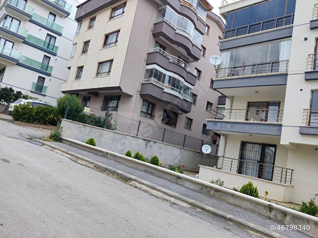 Sahibinden Kiralık Mürsel Uluç - Panaro Yakını Mantolamalı - Görsel 17