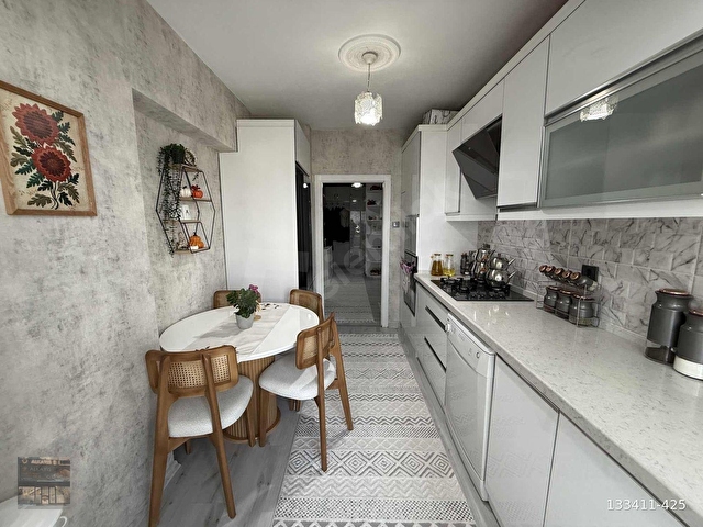 CADDE ÜZERİNDE KREDİ LİMİ YÜKSEK İSKANLI 2.KAT 3+1 FIRSAT DAİRE - Görsel 14