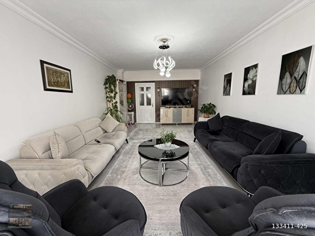 CADDE ÜZERİNDE KREDİ LİMİ YÜKSEK İSKANLI 2.KAT 3+1 FIRSAT DAİRE - Görsel 5