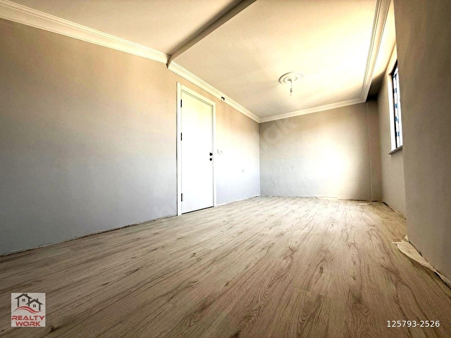 GEBZE İSTASYONDA GENİŞ TERASLI SIFIR 3+1 DUBLEKS DAİRE - Görsel 4