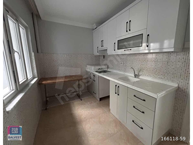 SÜTLÜCE MAHALLESİNDE KOMPLE YENİLENMİŞ 2+1 KİRALIK DAİRE - Görsel 3