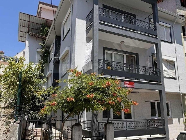 SÜTLÜCE MAHALLESİNDE KOMPLE YENİLENMİŞ 2+1 KİRALIK DAİRE - Görsel 24