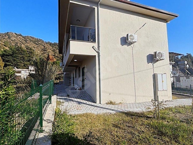 ORTACADA HAVUZLU SİTE İÇİNDE 3+1 FULL EŞYALI SATILIK VİLLA - Görsel 27