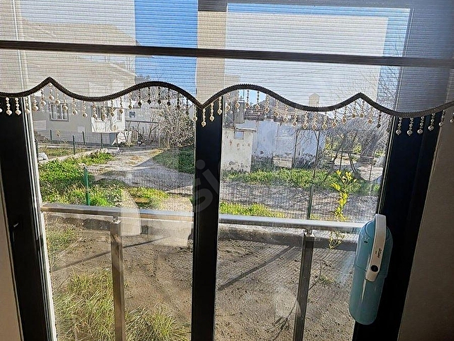 ORTACADA HAVUZLU SİTE İÇİNDE 3+1 FULL EŞYALI SATILIK VİLLA - Görsel 6
