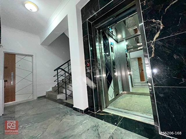 🏡 REFERANSTAN AKÇAYDA MERKEZİ LOKASYONDA ÖN CEPHE ARA KAT 1+1 DAİRE - Görsel 17