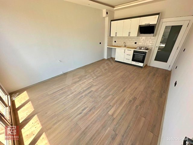 🏡 REFERANSTAN AKÇAYDA MERKEZİ LOKASYONDA ÖN CEPHE ARA KAT 1+1 DAİRE - Görsel 30