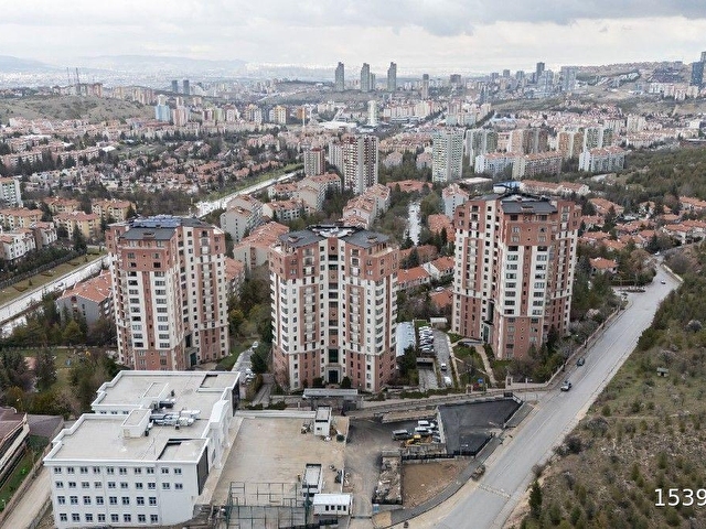 YAŞAMKENT ROYAL CİTYDE EMSALSİZ 4+1 SATILIK DAİRE - Görsel 2