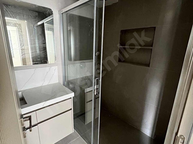 YİĞİT ÖZGÜNER EMLAK KARŞIYAKA ALBATROS MANZARALI A PLUS DAİRE - Görsel 28