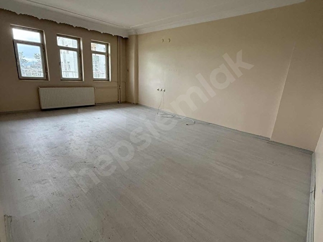 PİRAMİT GMDEN TERMİNAL CADDESİNDE KİRALIK 3+1 DAİRE - Görsel 19