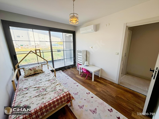 KUŞADASI KADINLAR DENIZINDEN MÜSTAKIL ÖZEL HAVUZLU 4+1 VILLA - Görsel 5