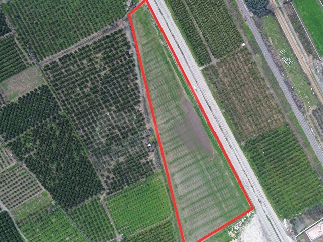 E-5 ÜZERİNDE 22.709 M2 TİCARİ ARSA - Görsel 2